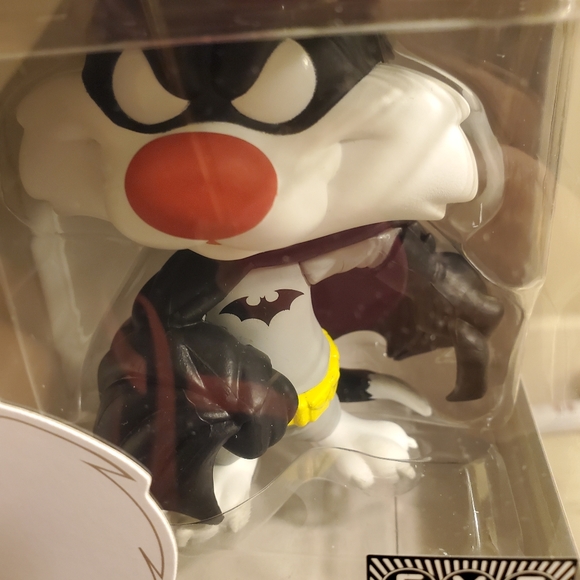 Funko Pop "Sylvester as Batman" DC Looney Tunes #844 FYE Exclusive - Picture 10 of 12